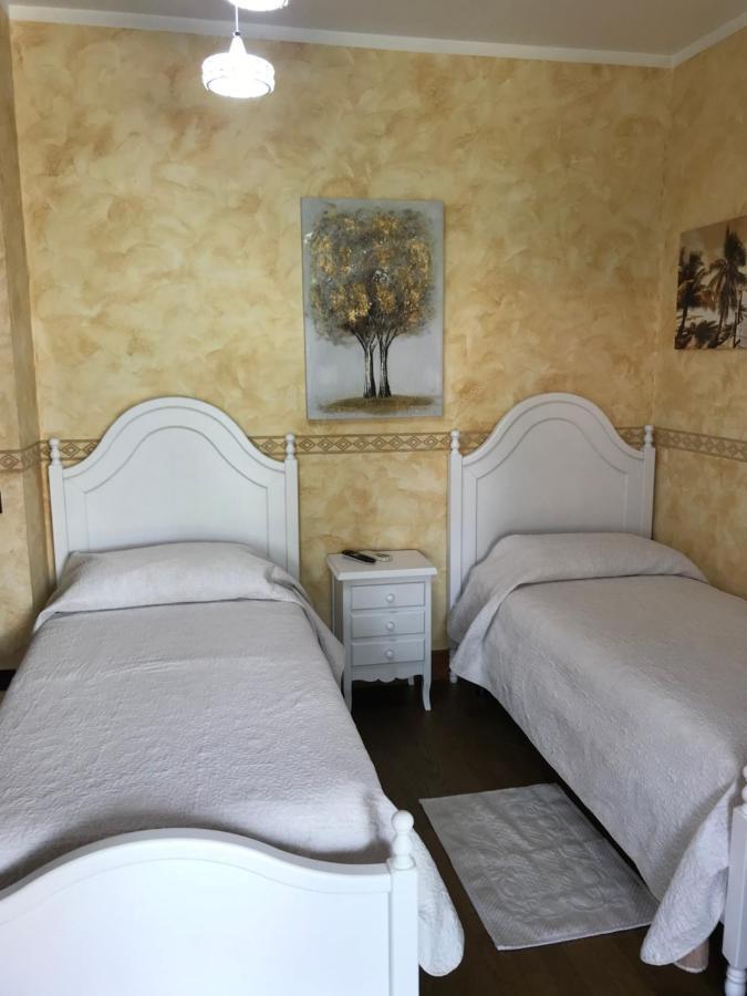 Le Rose Bed & Breakfast Нетуно Екстериор снимка